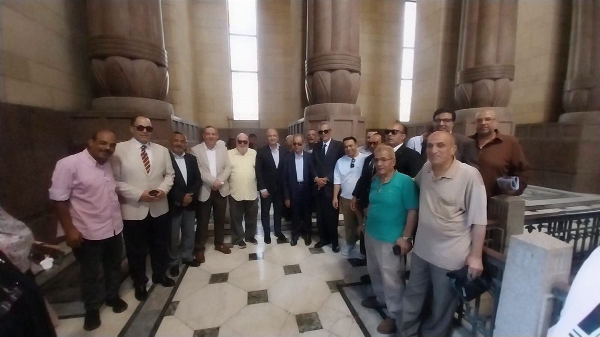 قيادات الوفد يعلنون مساندة الدولة المصرية ويؤكدون: نثق في قدرة «البدوي» على إعادة الحزب إلى مكانه الطبيعي - صورة 7