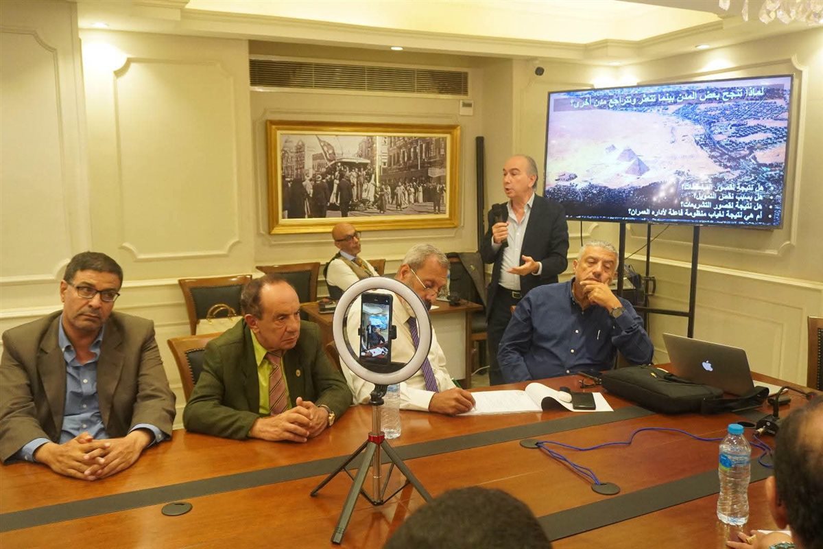 محافظ الجيزة الأسبق يدعو لإدارة عمرانية تربط التخطيط بالتنفيذ وتتبنى تحسين جودة الحياة - صورة 3